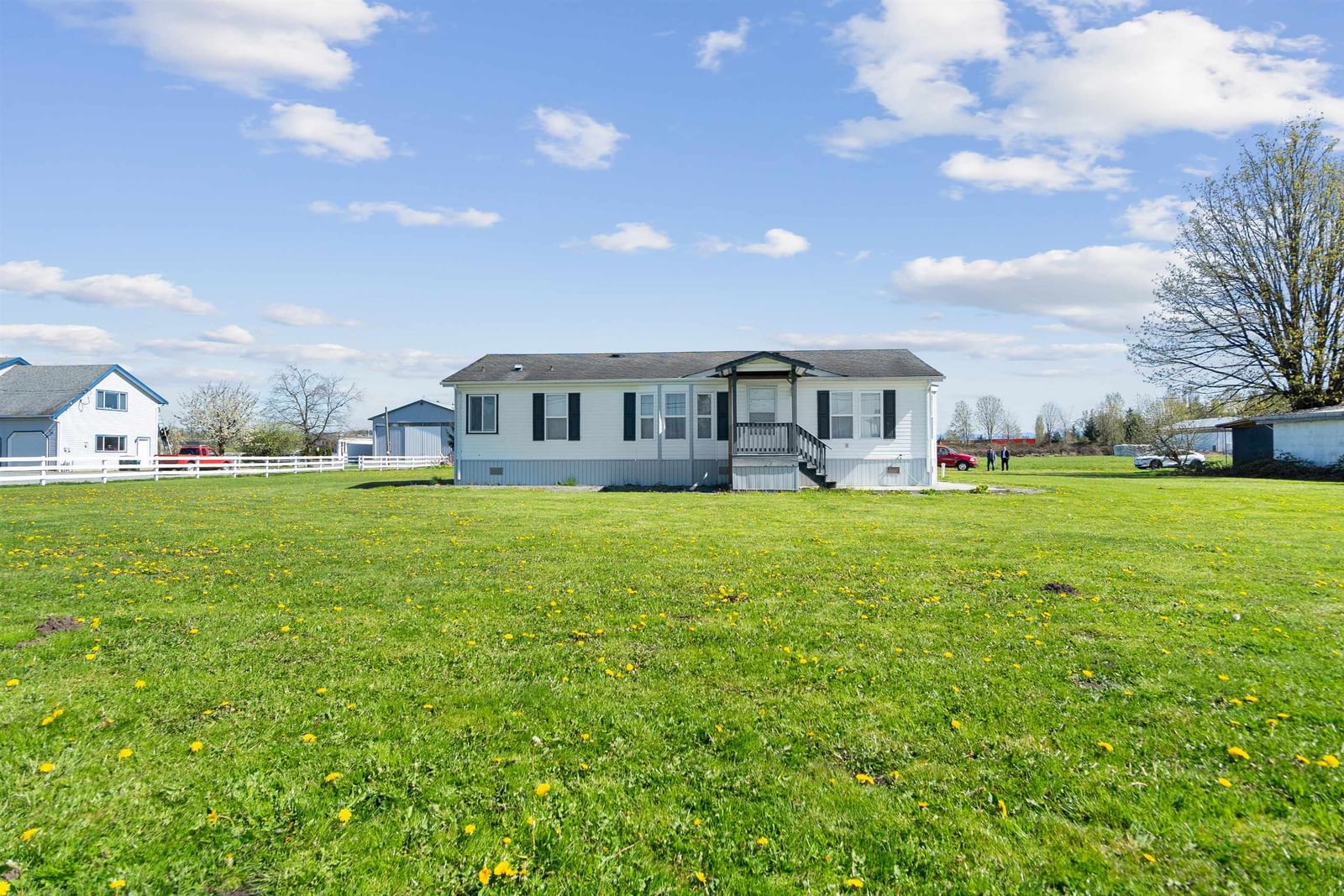 Listing Image 12