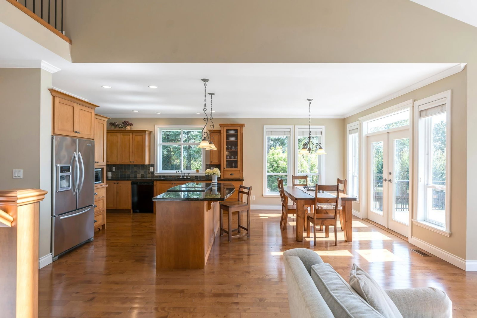 Listing Image 15