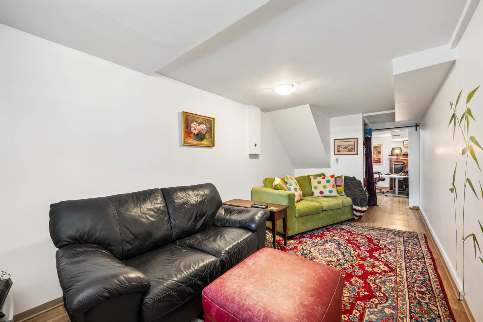 Listing Image 20