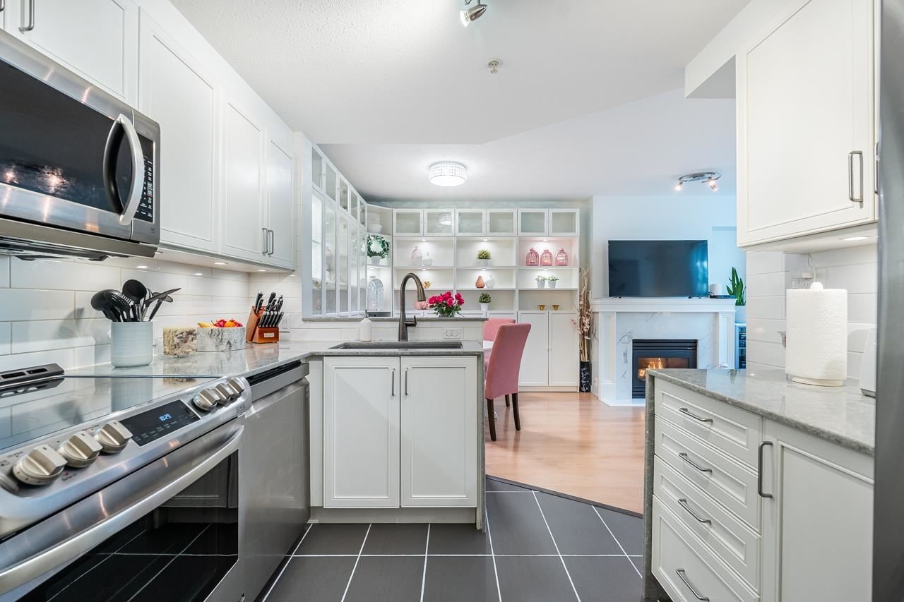 Listing Image 15