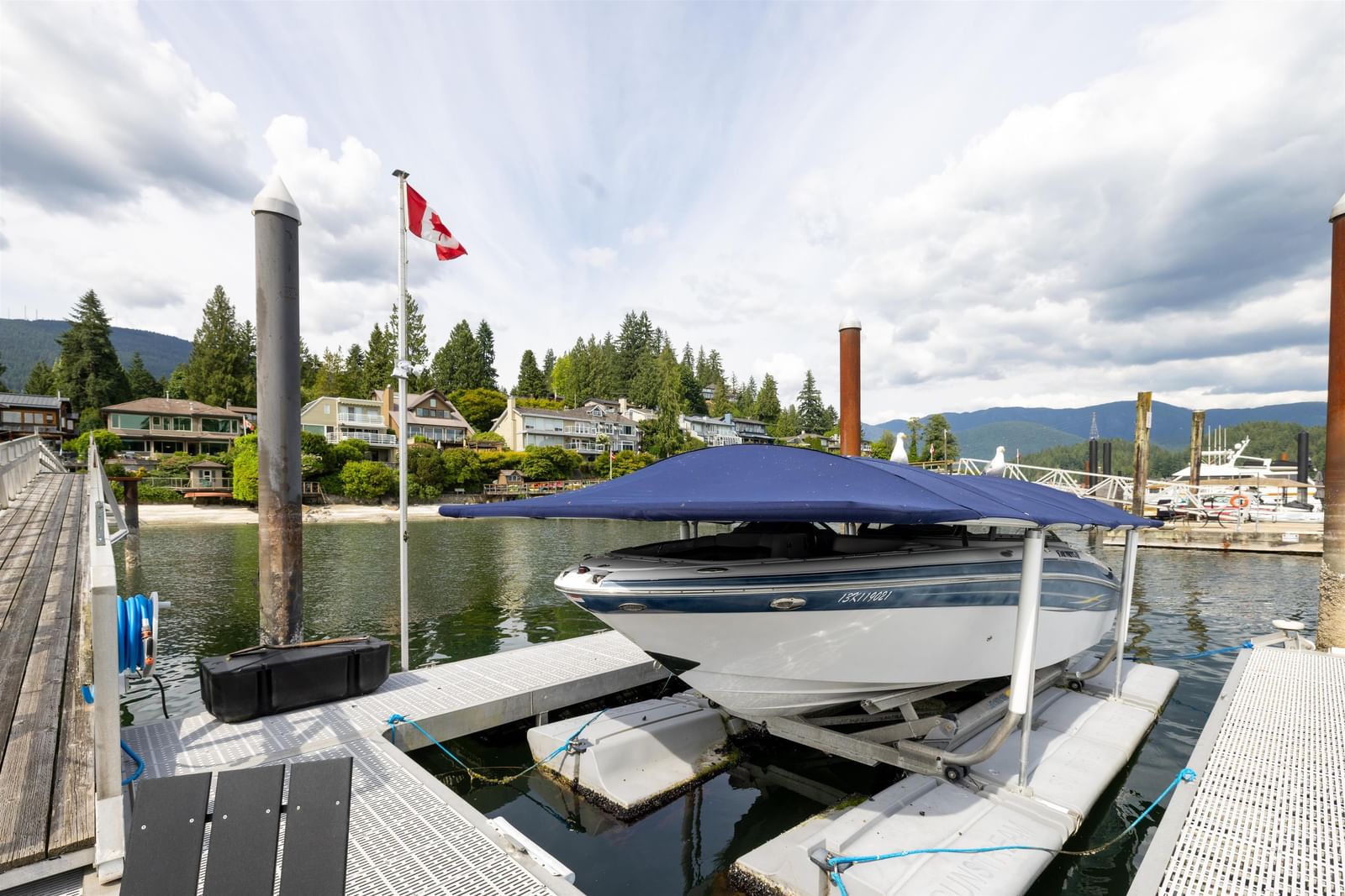 Listing Image 15