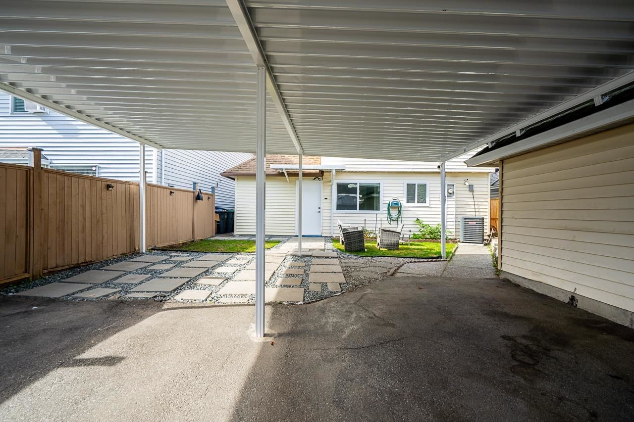 Listing Image 28
