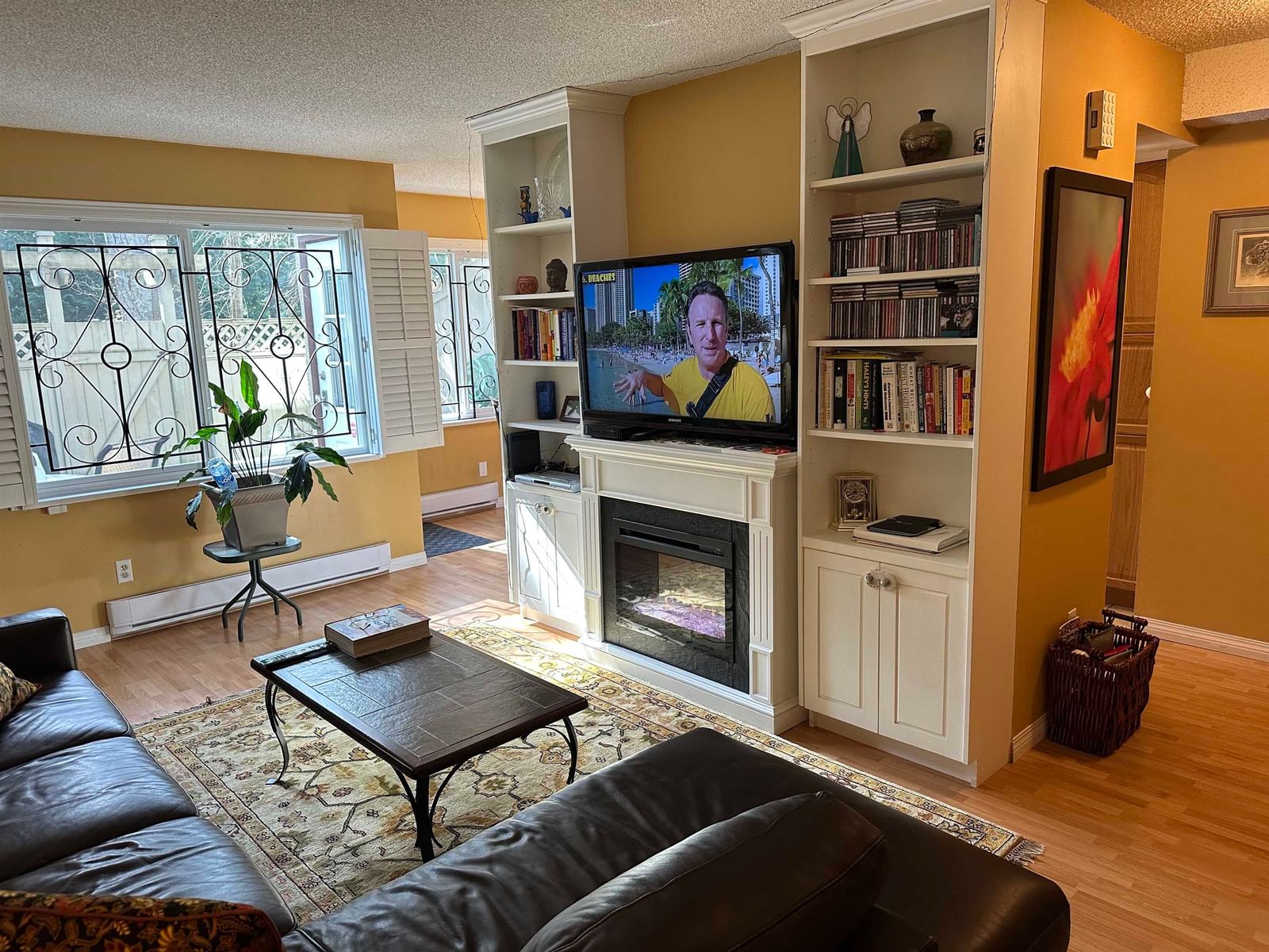 Listing Image 5
