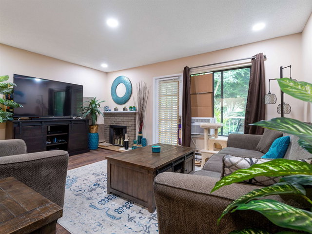 914 - 10620 150 Street