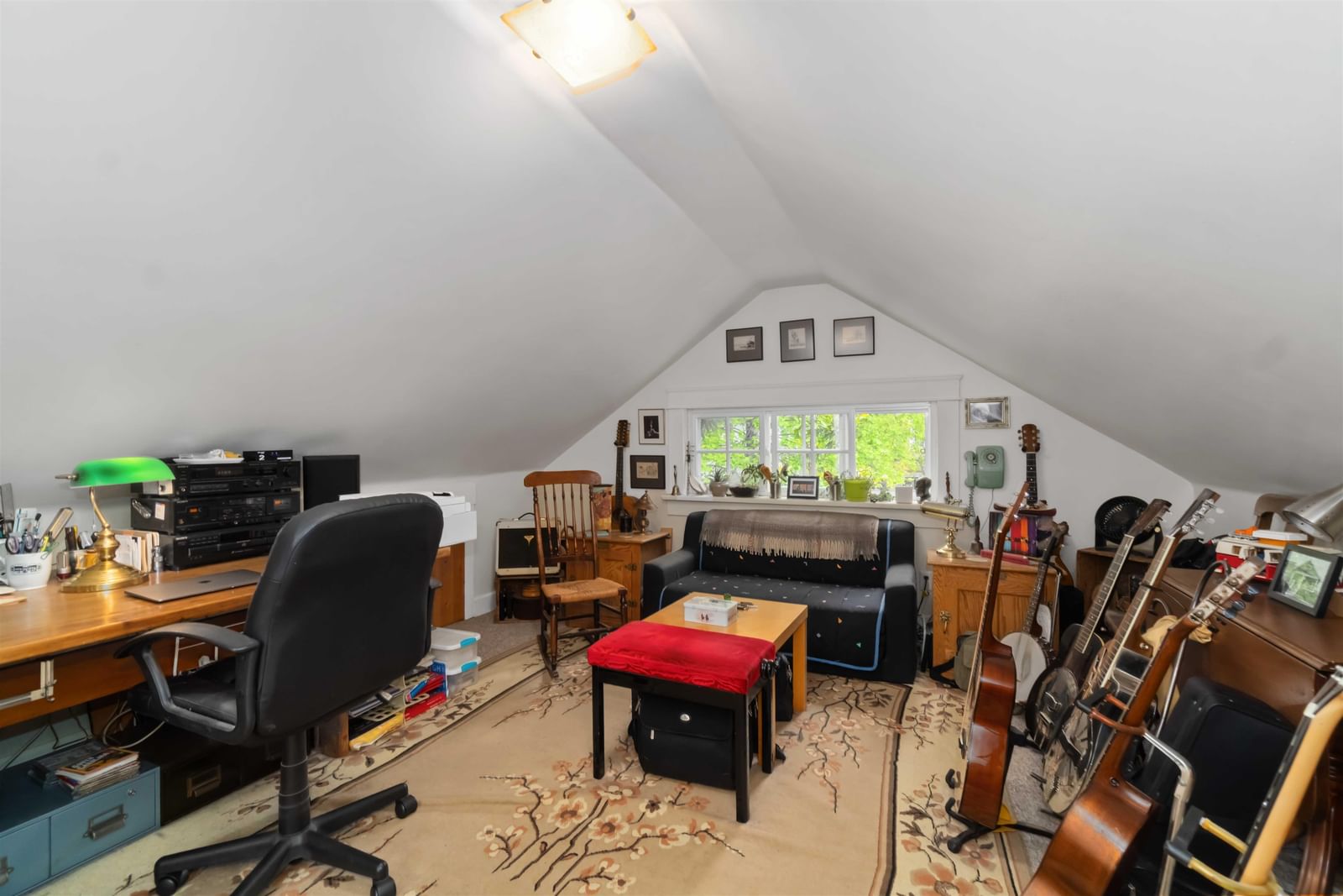Listing Image 22