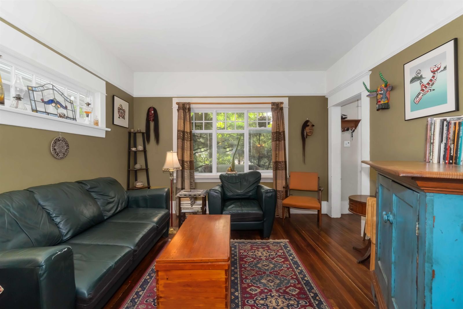 Listing Image 6