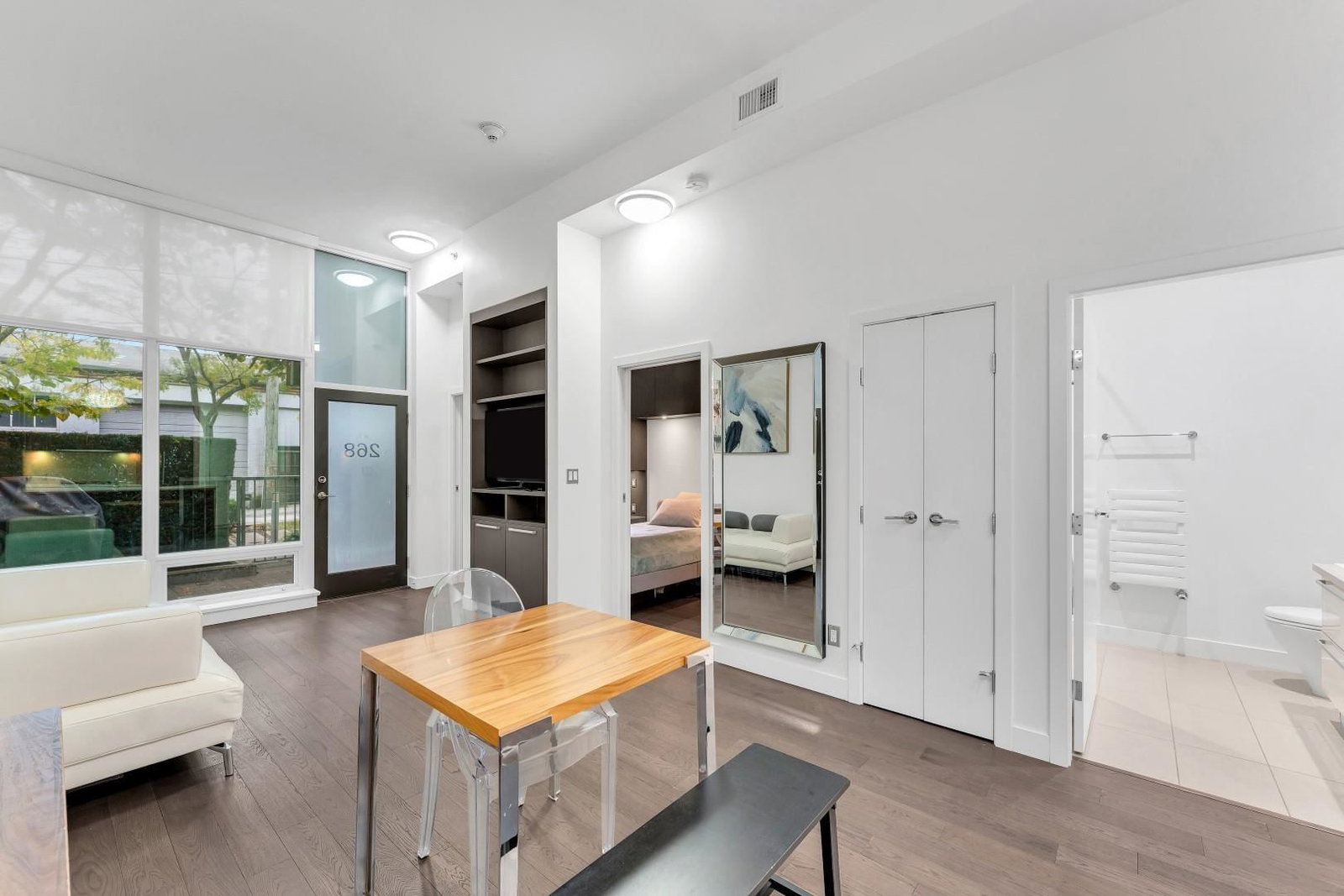 Listing Image 15