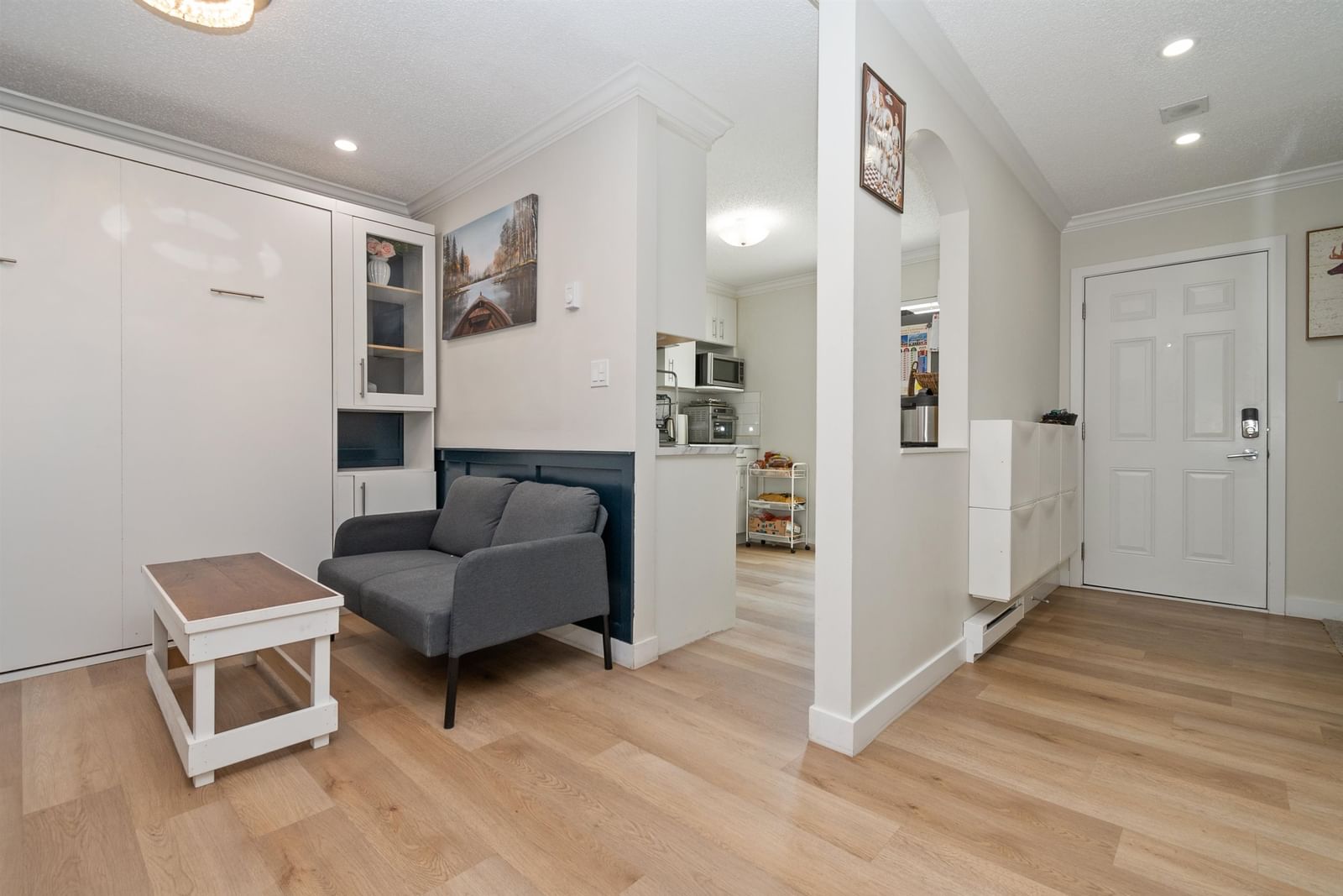 Listing Image 15