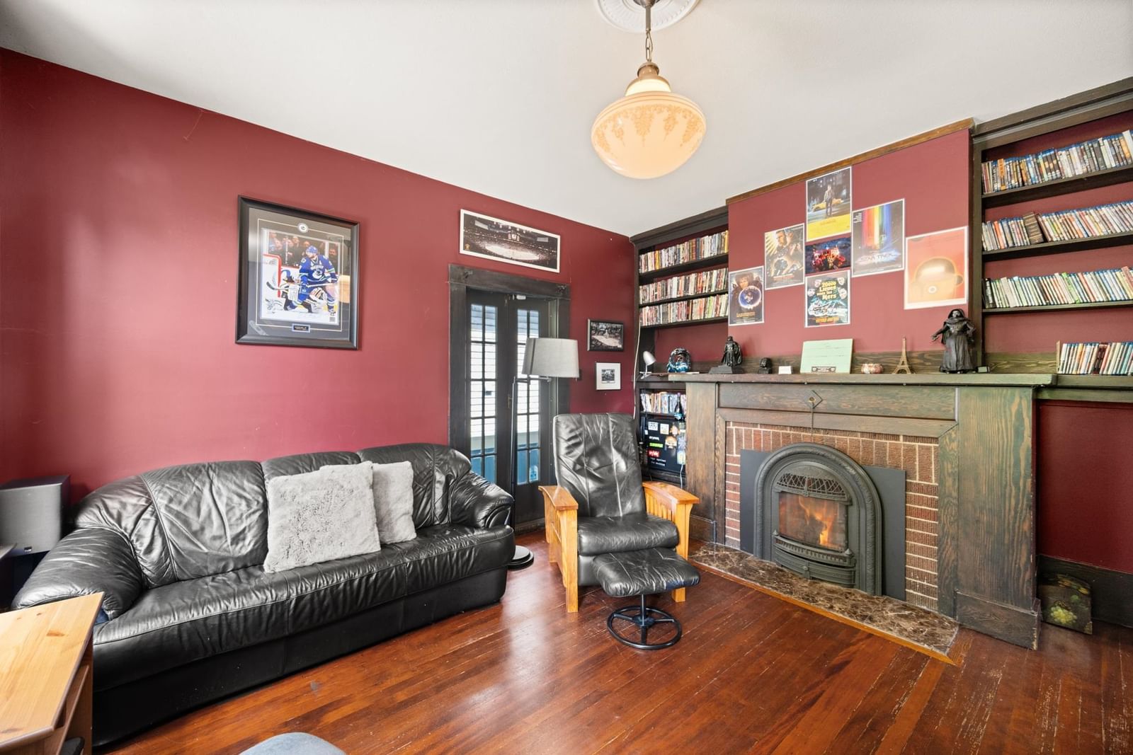 Listing Image 19