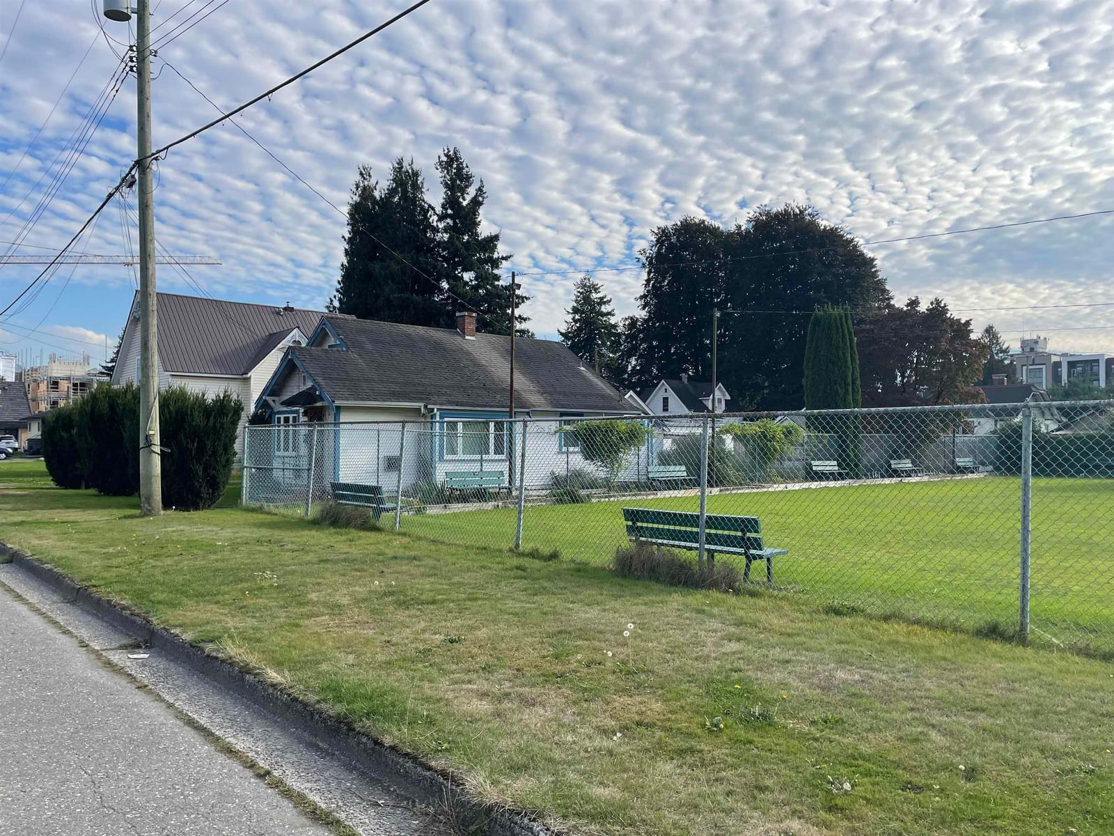 Listing Image 16