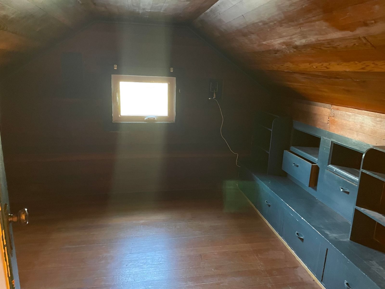 Listing Image 17