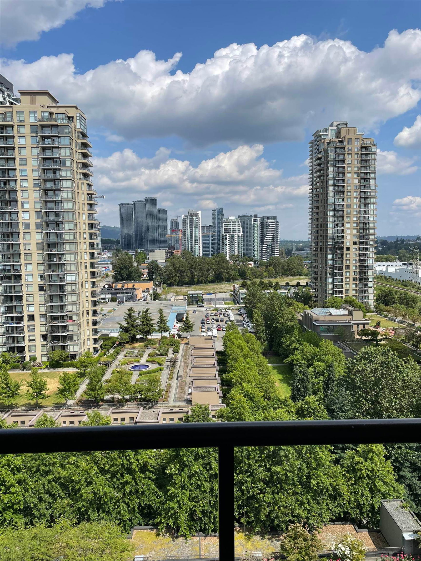 Listing Image 11