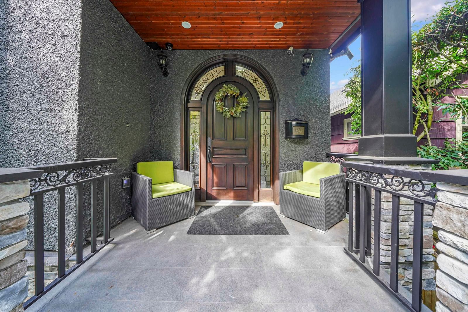 Listing Image 33