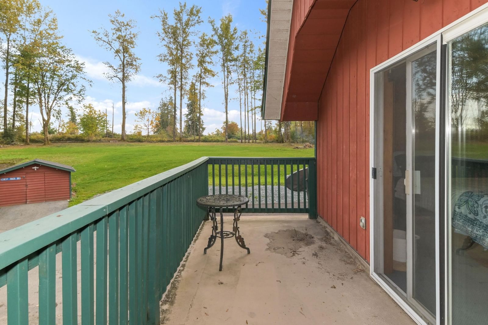 Listing Image 5