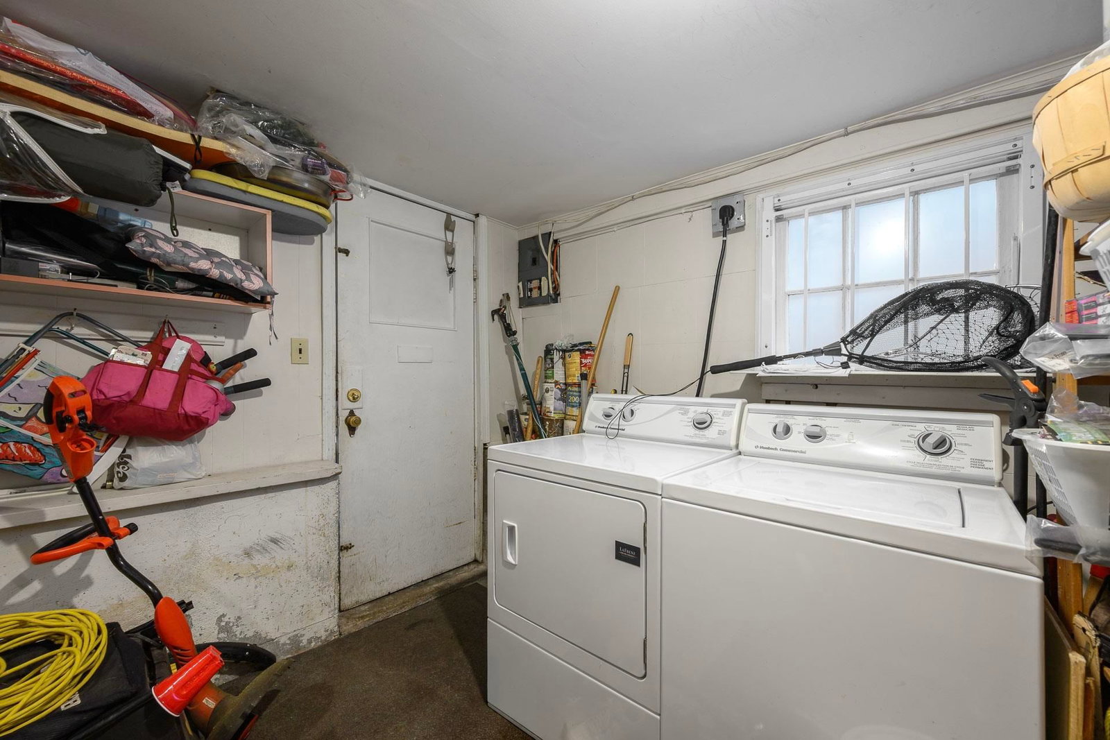Listing Image 19