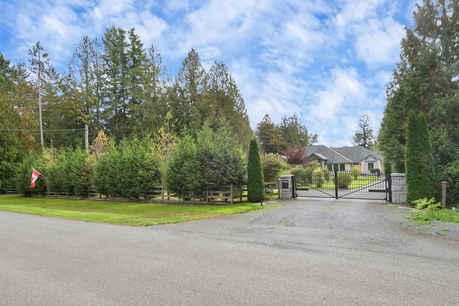 Listing Image 37