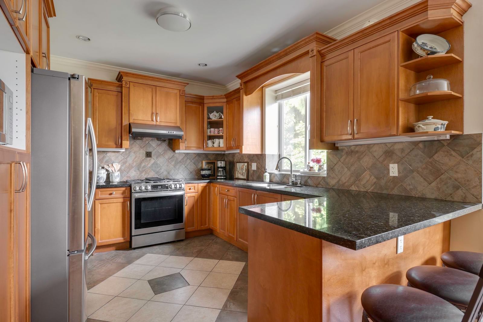 Listing Image 13