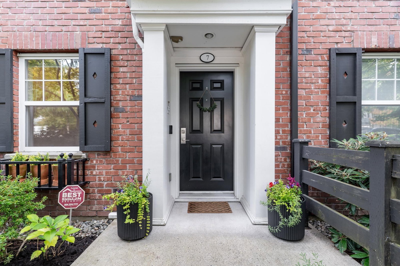 Listing Image 9