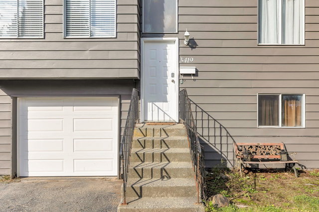 3419 Juniper Crescent