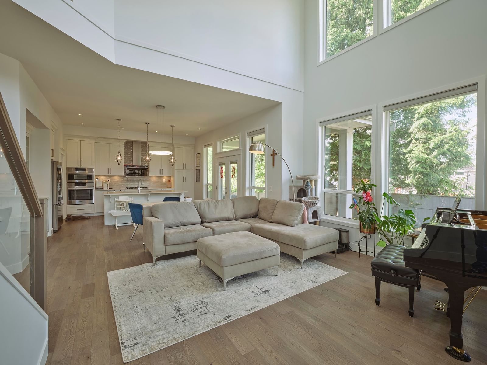 Listing Image 16