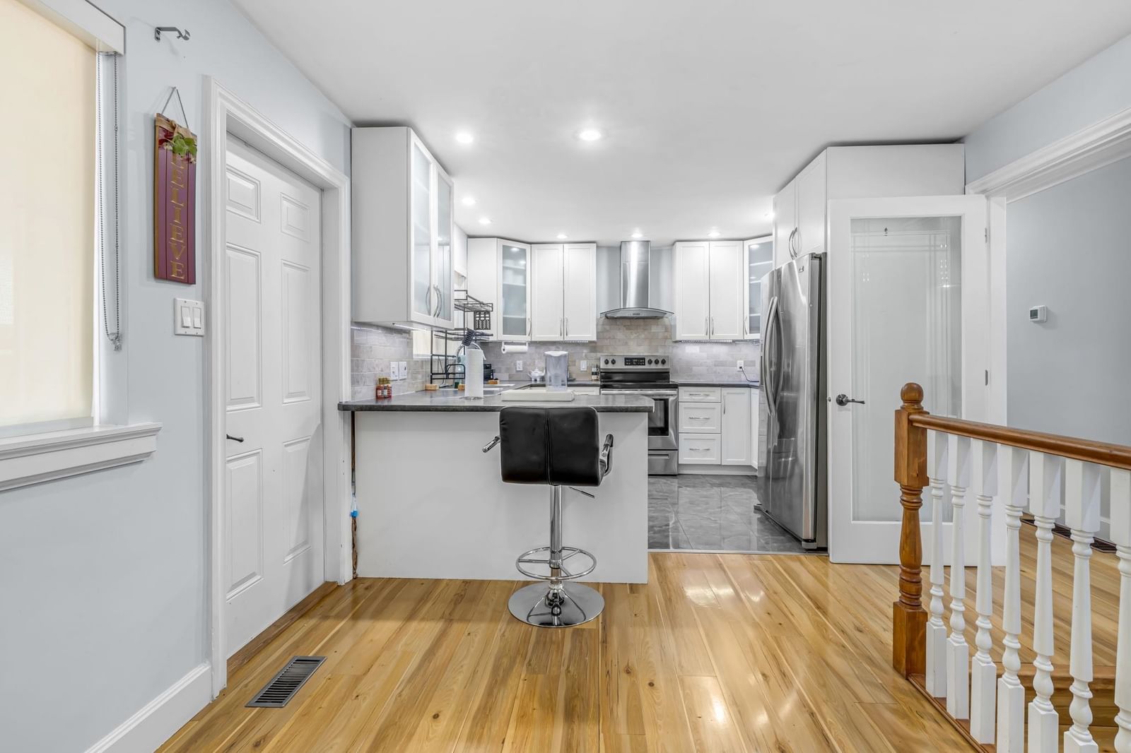 Listing Image 20