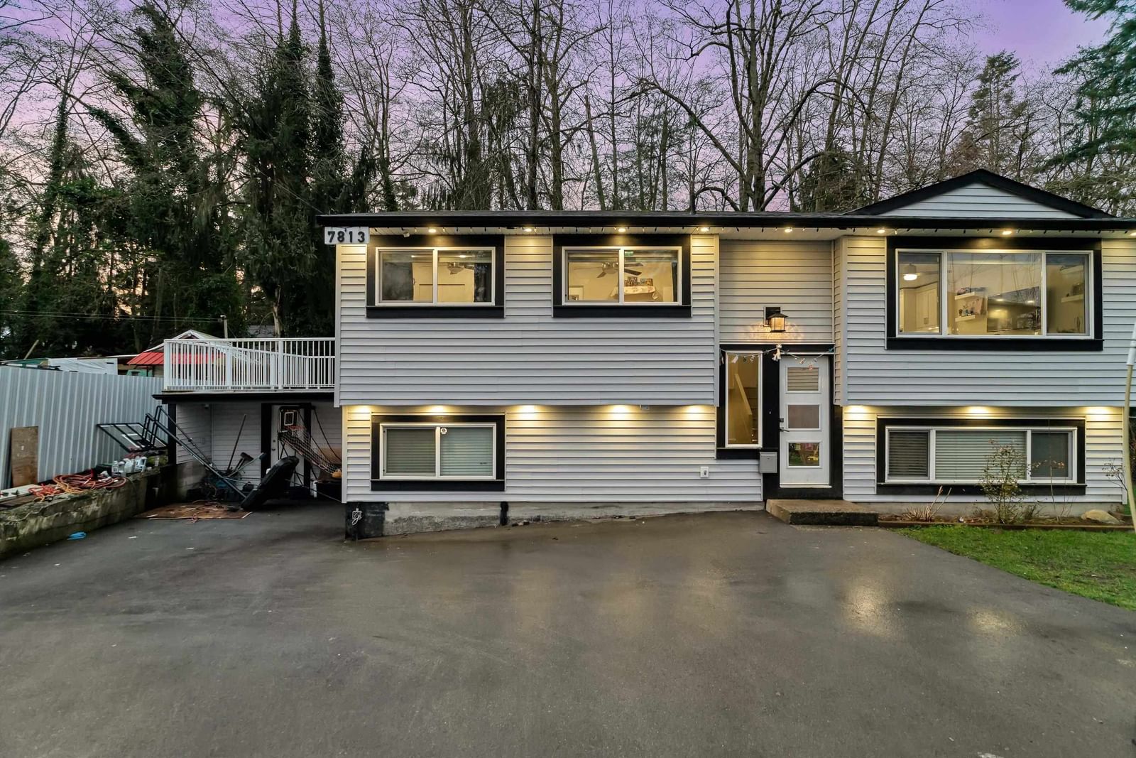 Listing Image 14