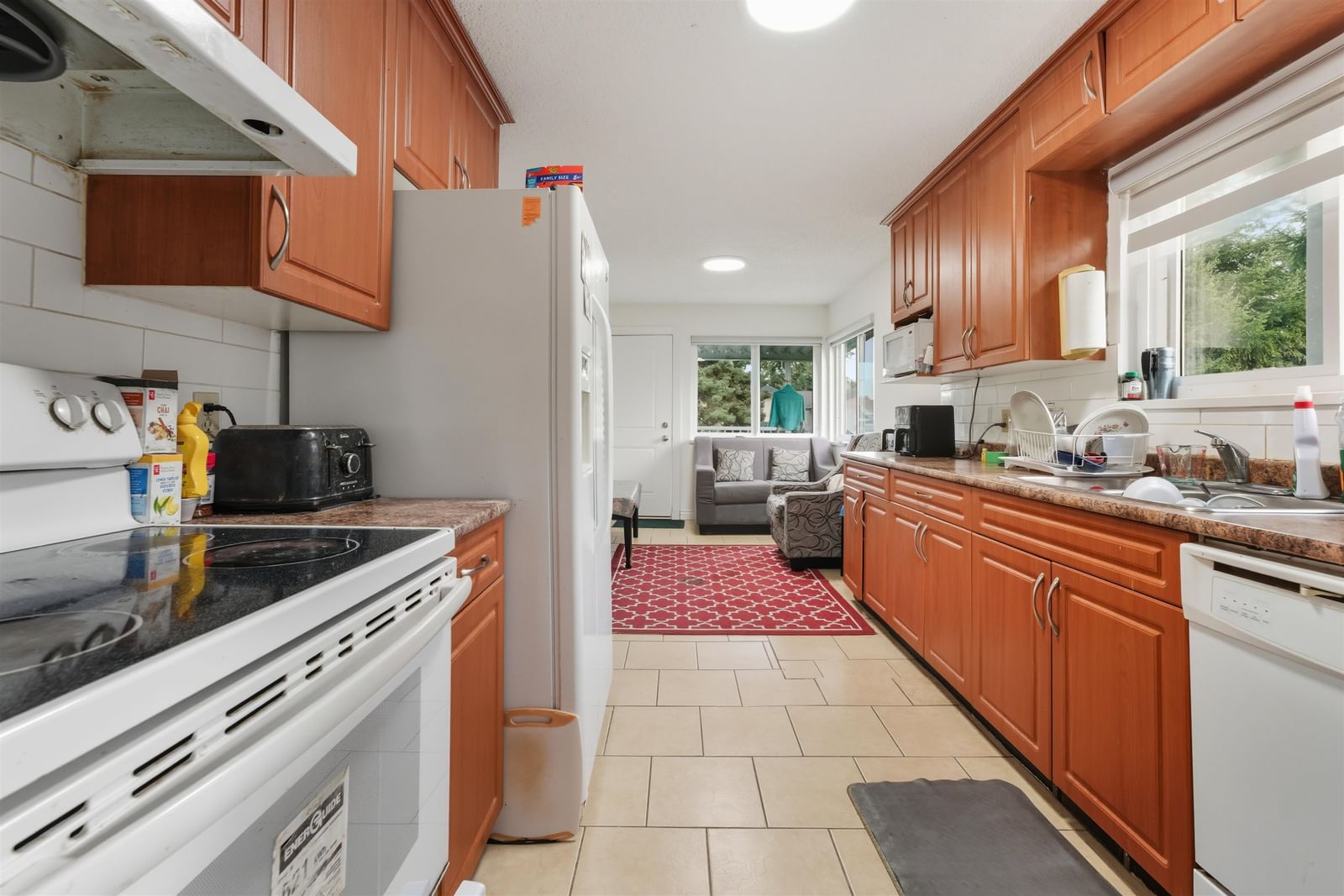 Listing Image 9