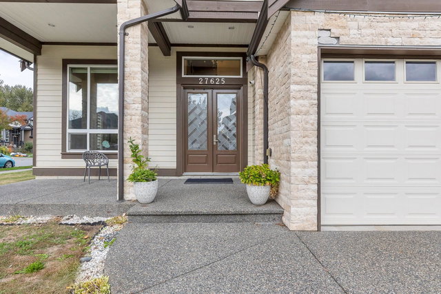 27625 Railcar Crescent