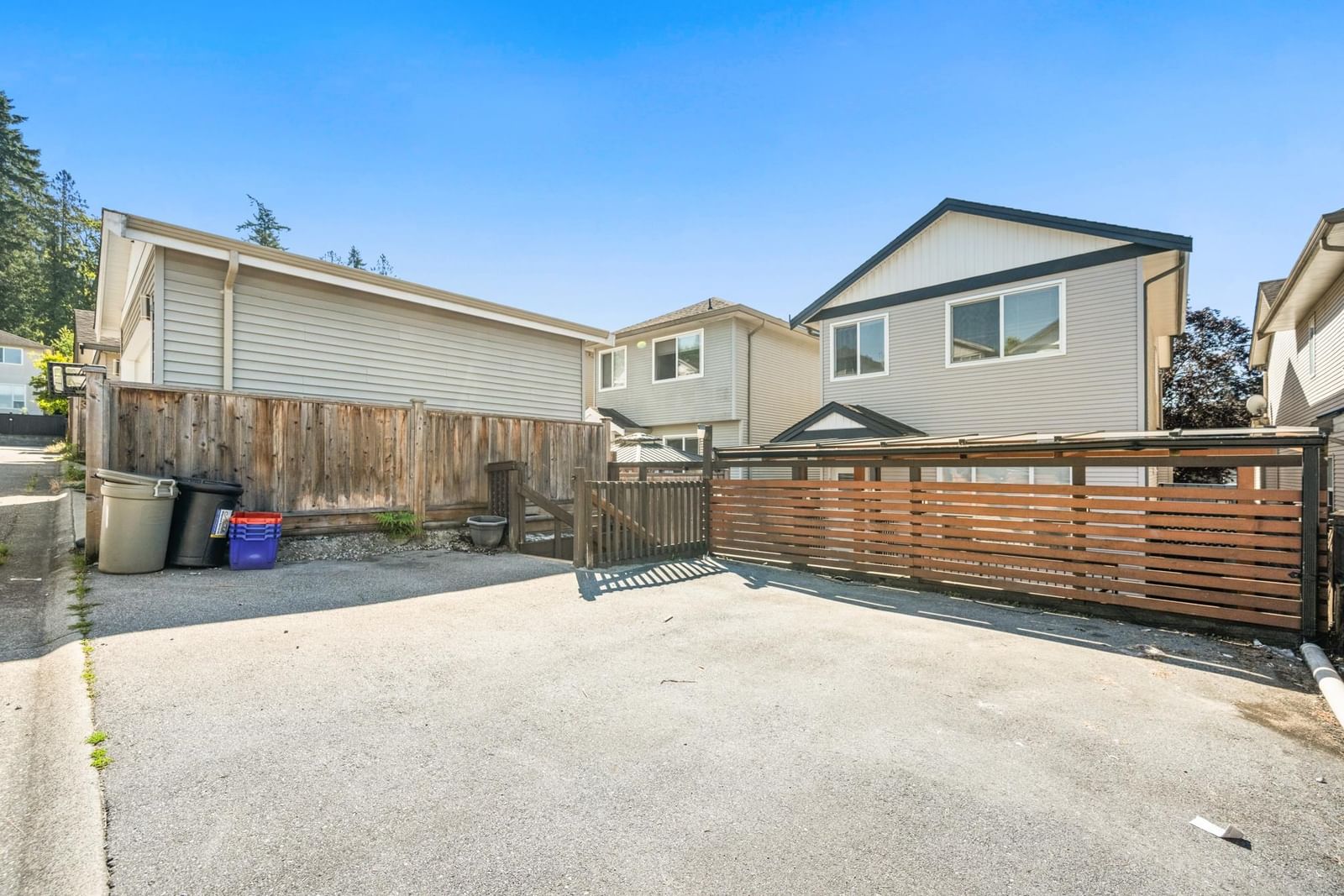 Listing Image 28