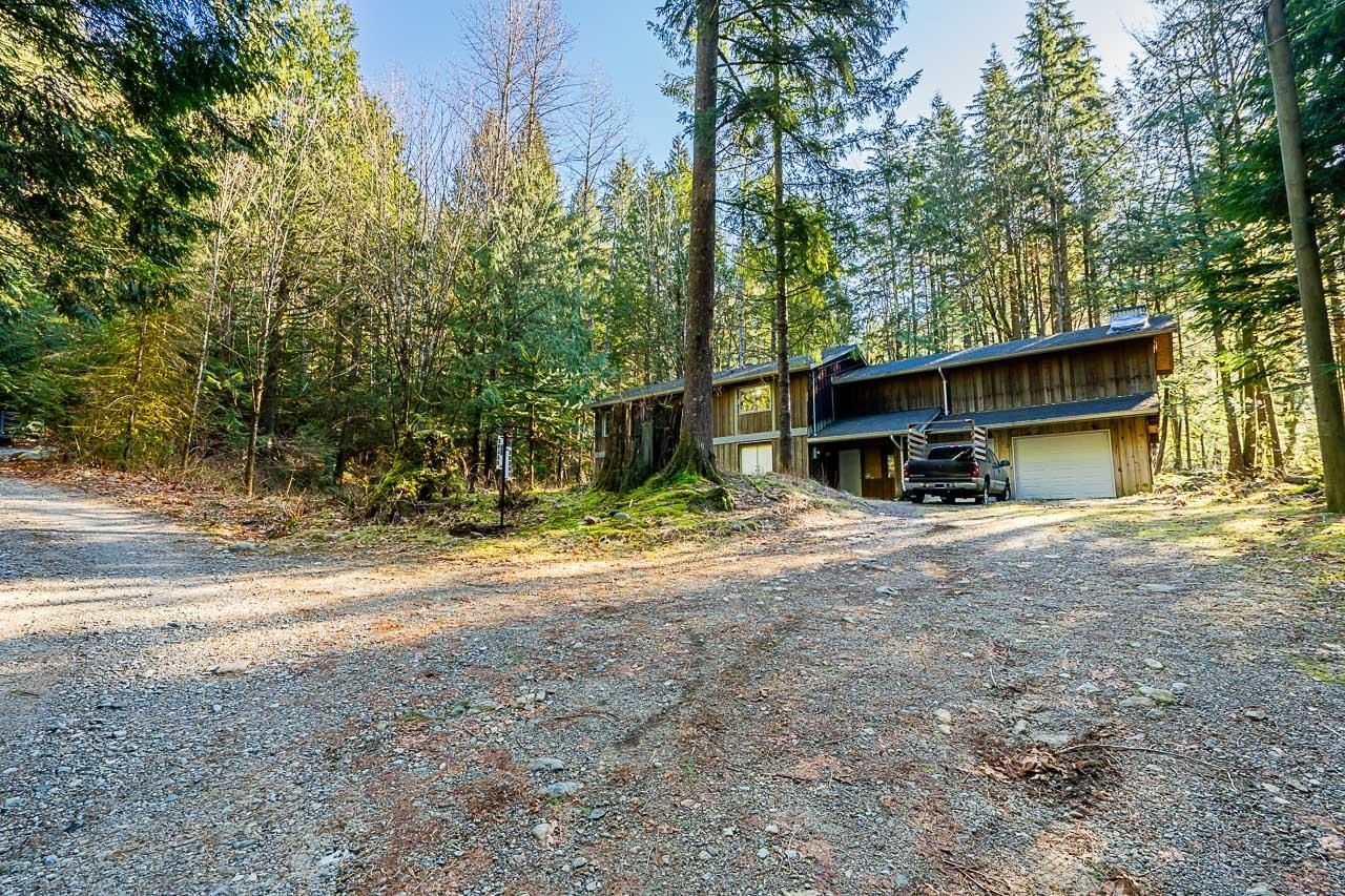 Listing Image 6