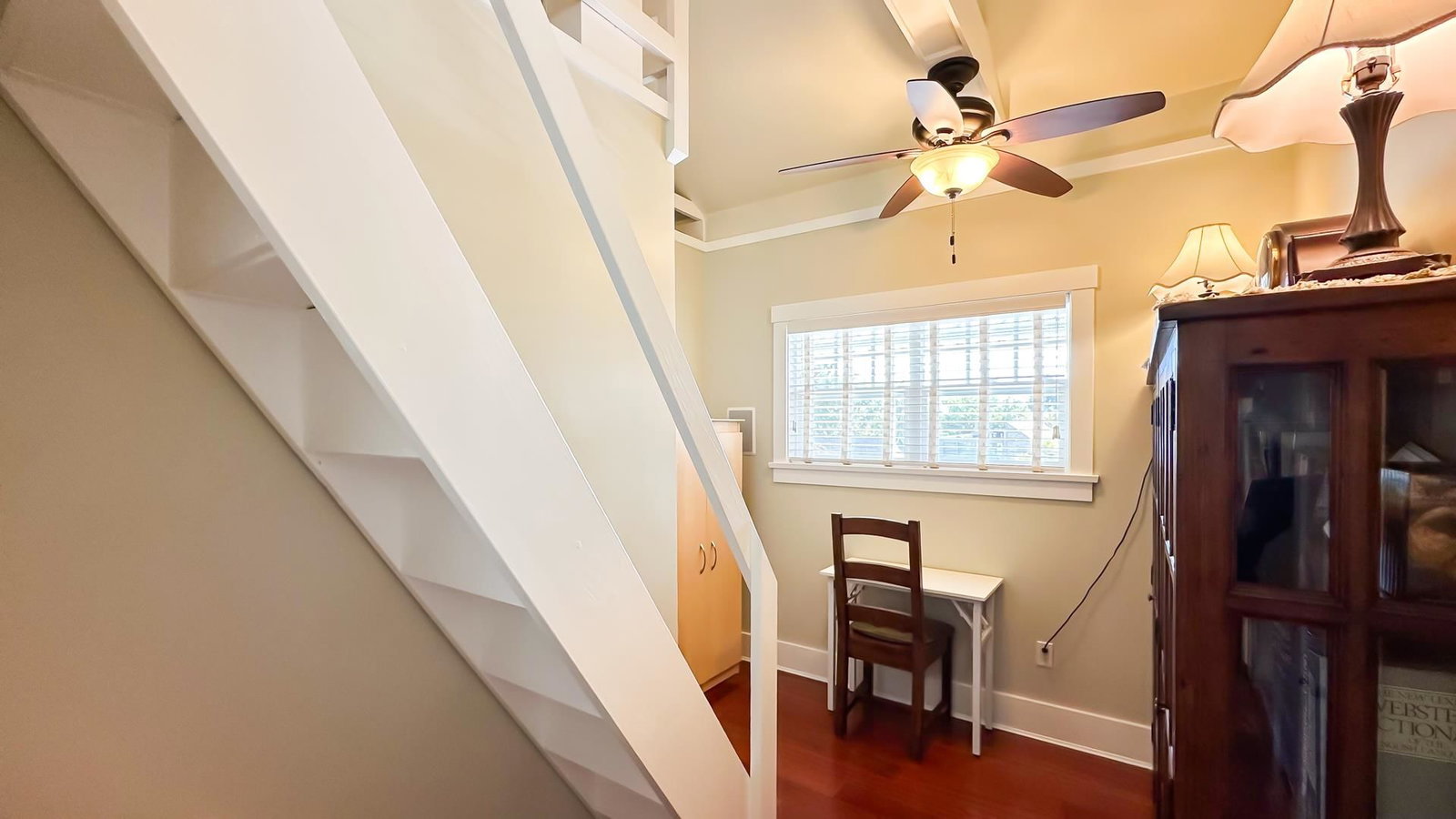 Listing Image 21