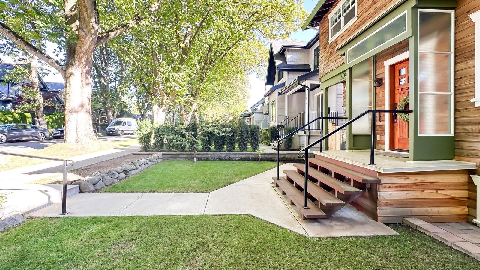 Listing Image 3