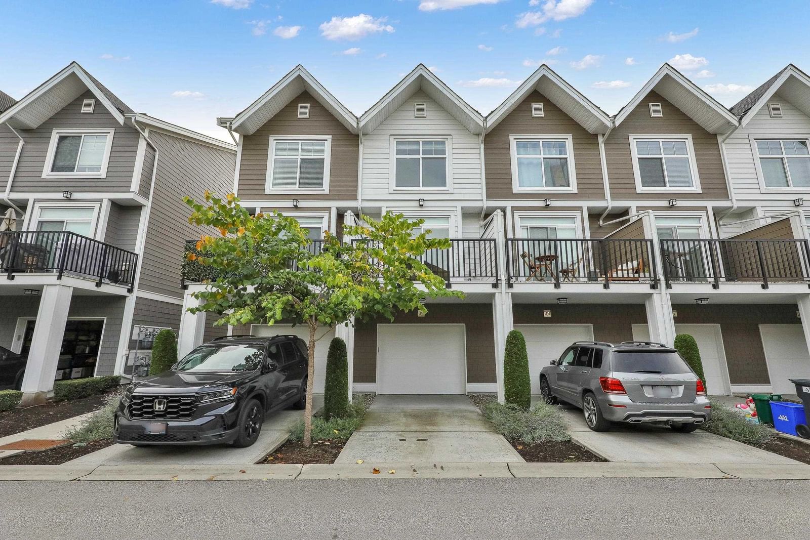 Listing Image 33