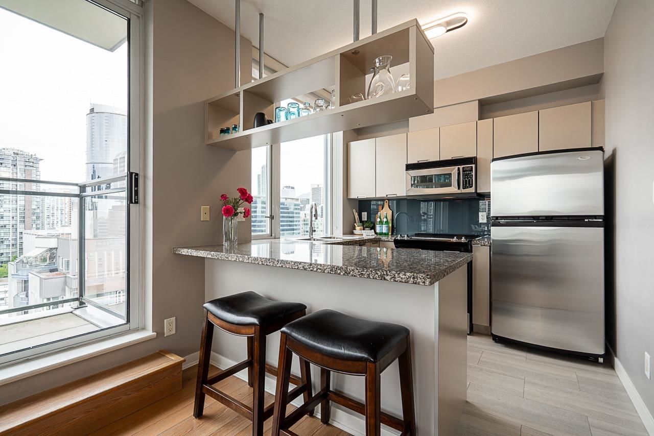Listing Image 10