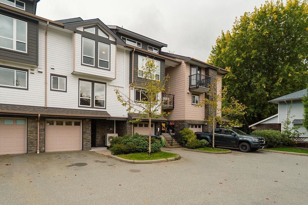 Listing Image 34
