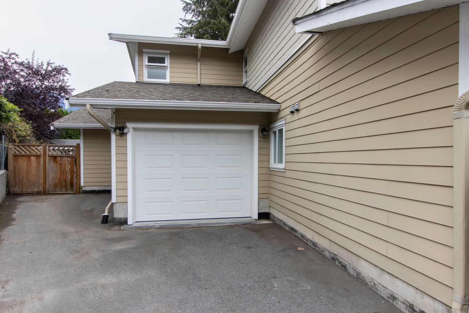 Listing Image 37