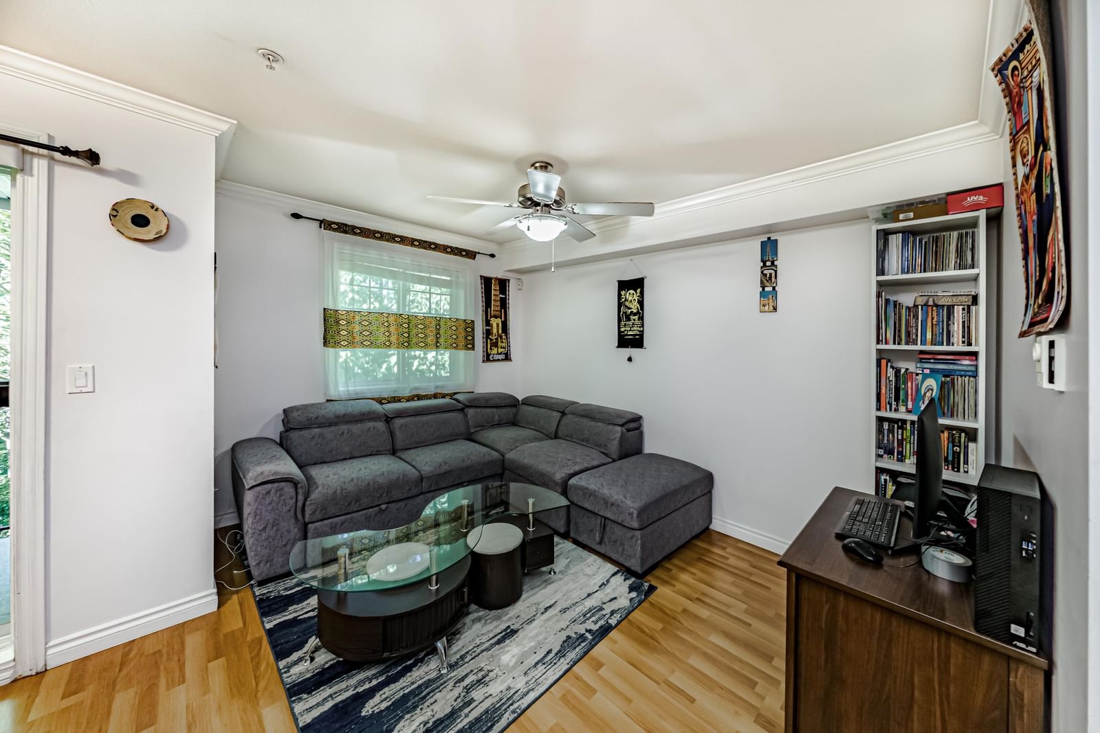 Listing Image 14