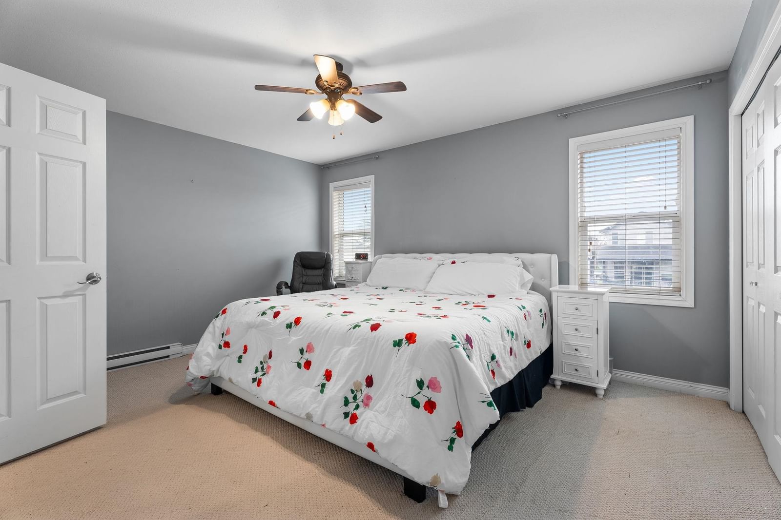 Listing Image 18