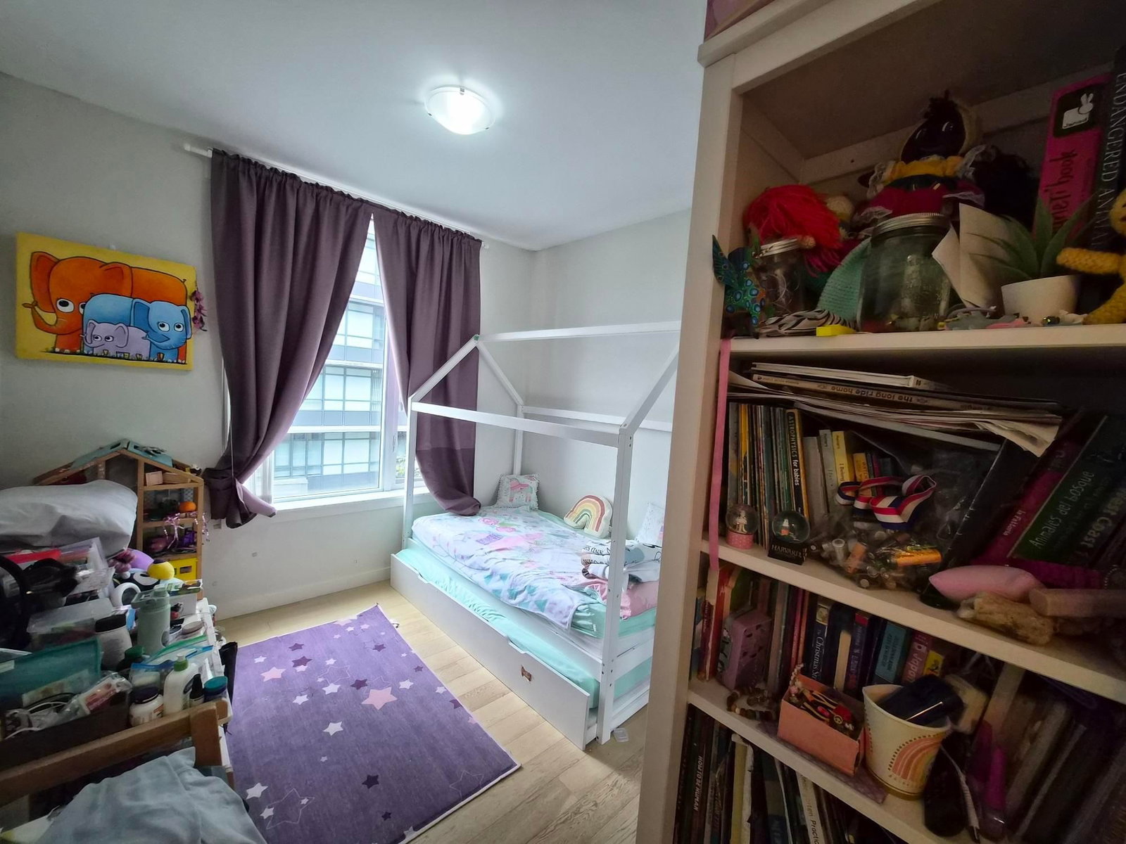 Listing Image 12