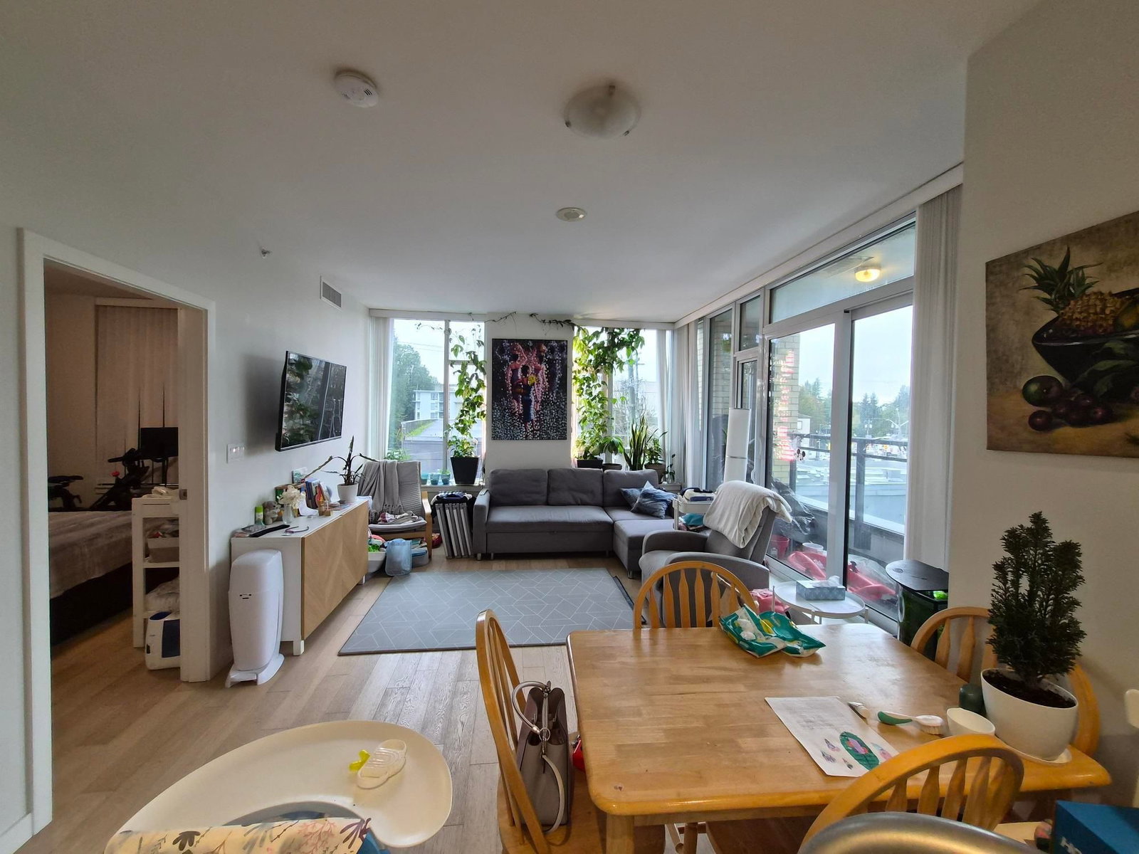 Listing Image 19