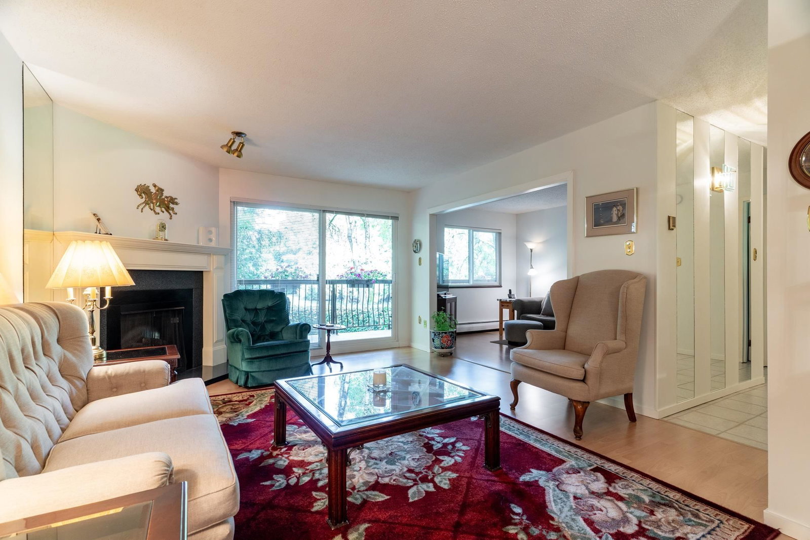 Listing Image 15