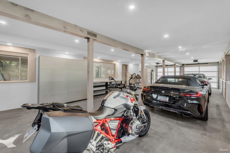 4138 Burkehill Road, West Vancouver, V7V 3M4 | Image 3