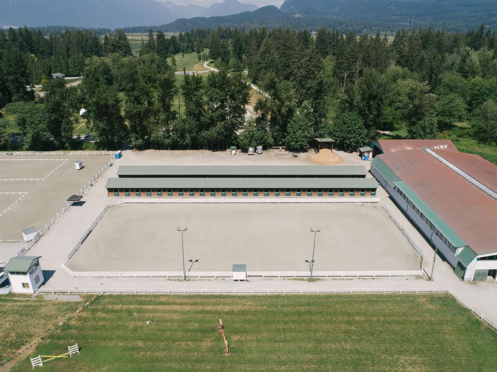Listing Image 11