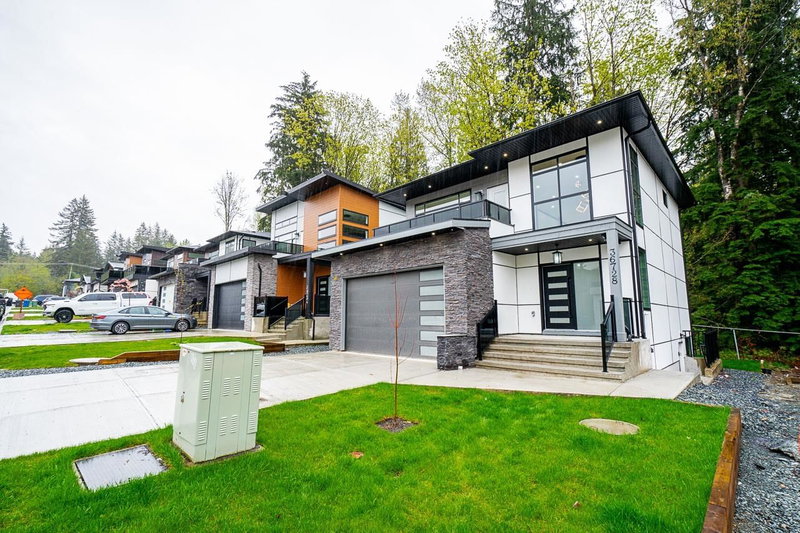 36728 Dianne Brook Avenue, Abbotsford, V3G 0H4 | Image 3