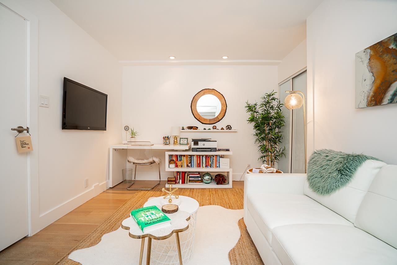 Listing Image 22