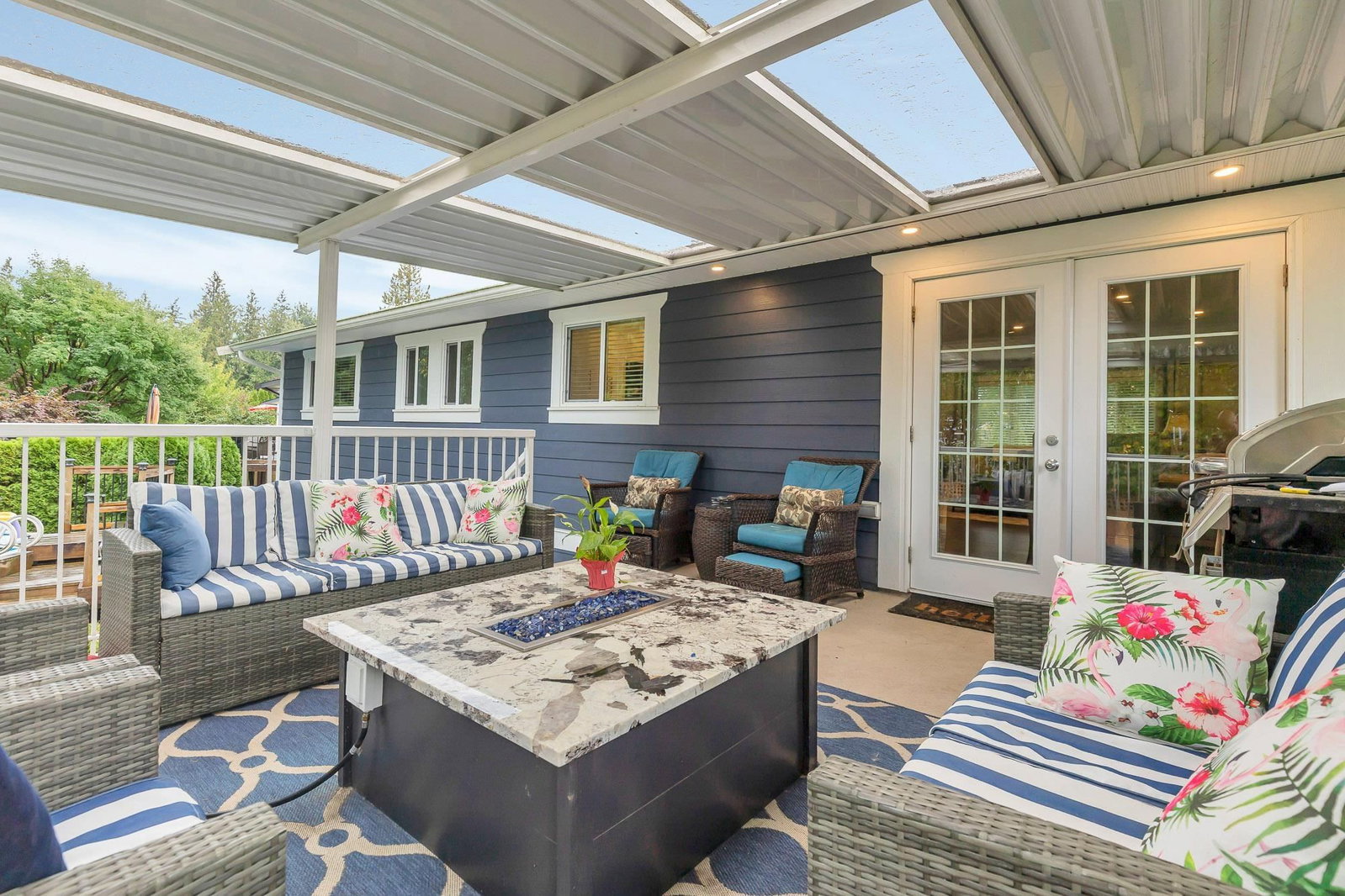 Listing Image 19