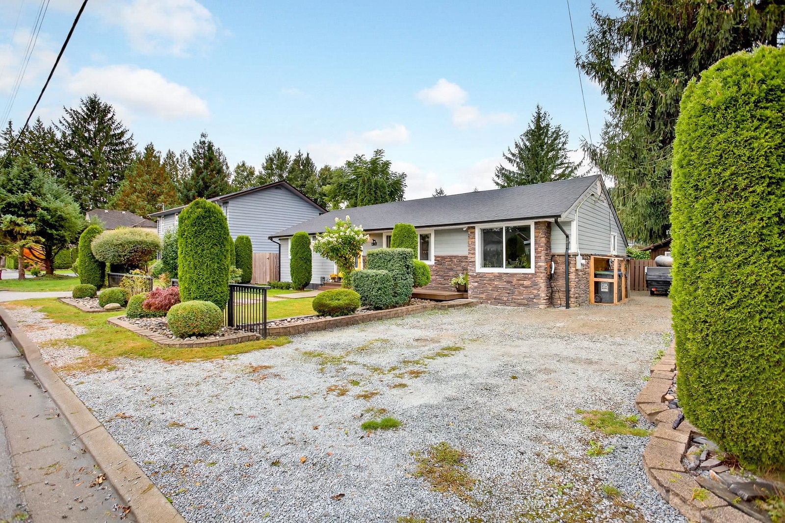 Listing Image 32