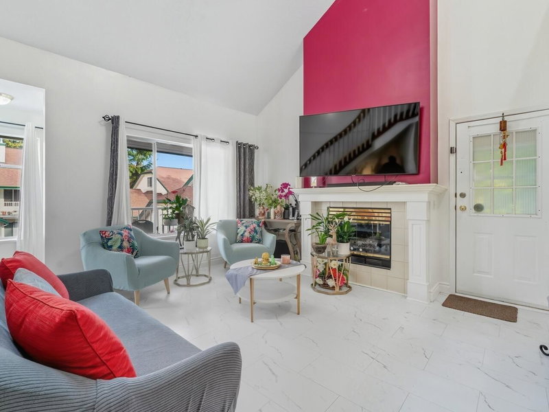 210 - 10308 155a Street, Surrey, V3R 4K5 | Image 3