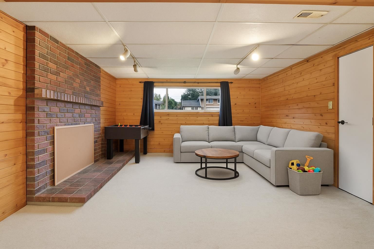 Listing Image 18