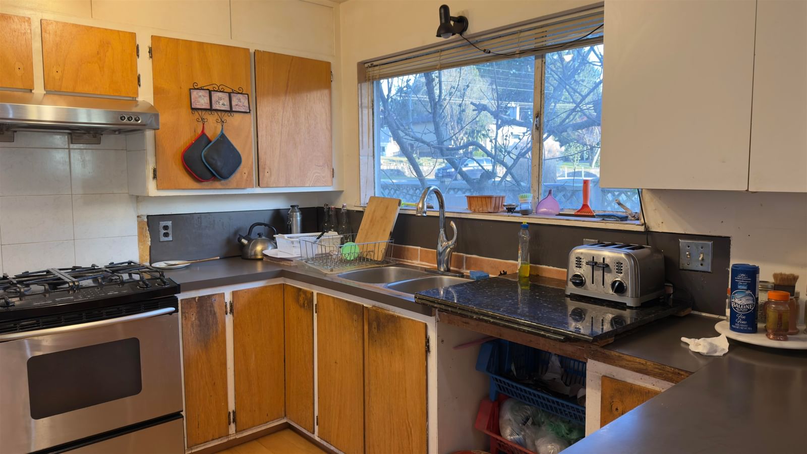 Listing Image 8